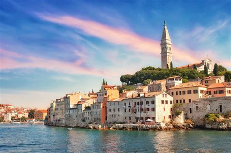 30 great places & cities to visit in Croatia .